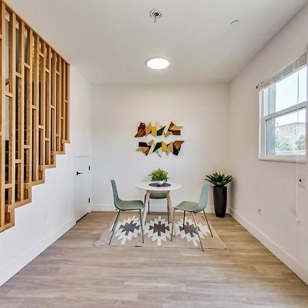 Brand New Stylish Studio Suite Near Downtown Oakland Exterior photo